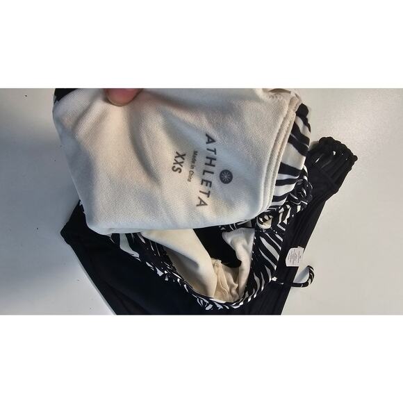 Athleta 2 piece DIFFERENT SIZES XXS top XS bottom halter zebra tie back black - Picture 5 of 8